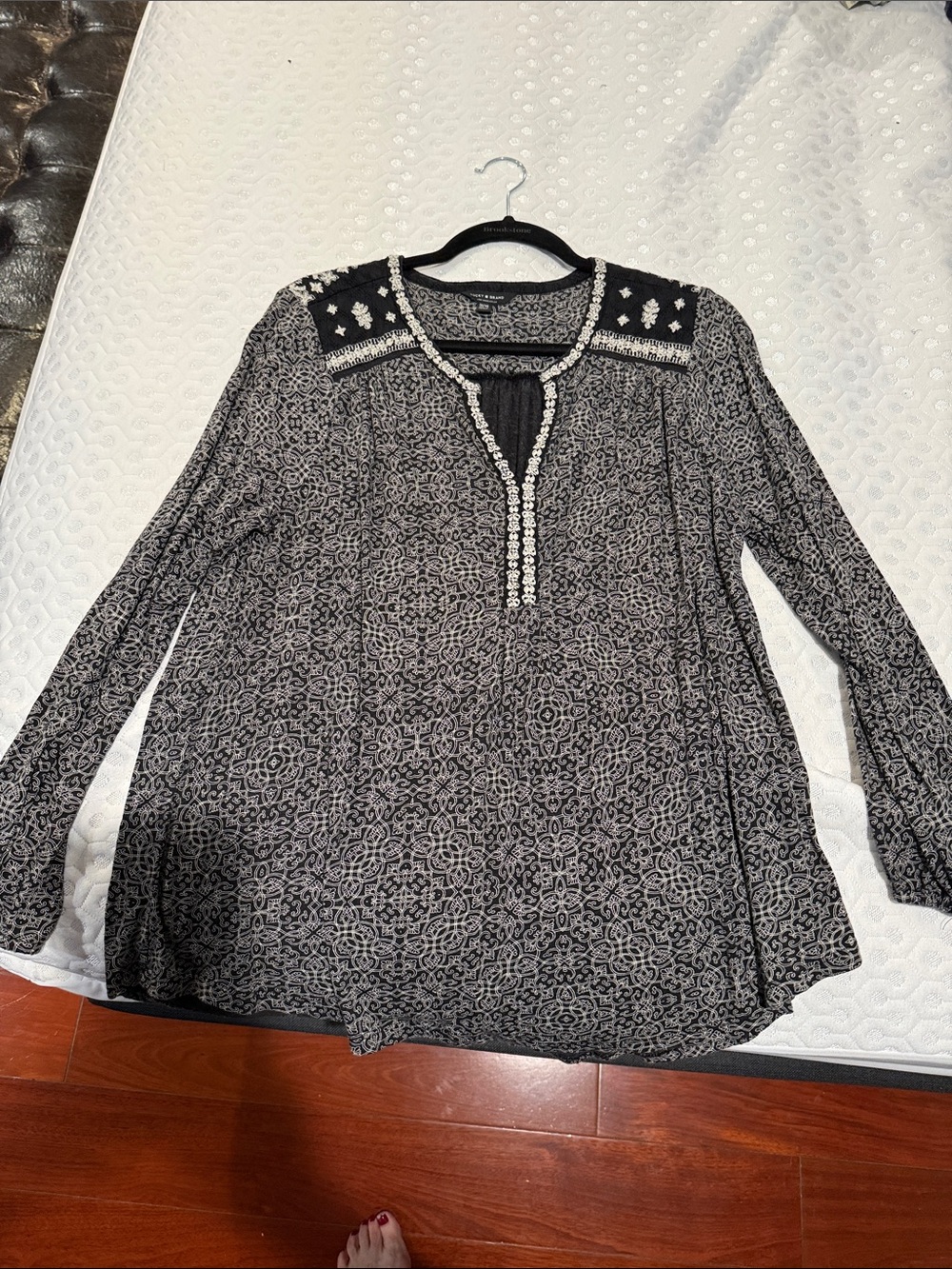 Lucky Brand Black & Gray Embellished Long-Sleeve Tunic